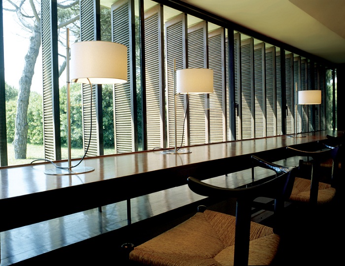 TMD table lamp by Santa and Cole Lamps